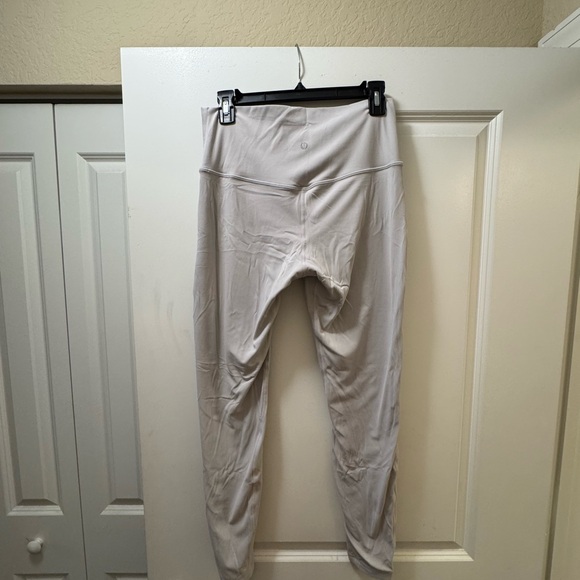 Lululemon Align Leggings 28” - Picture 4 of 4